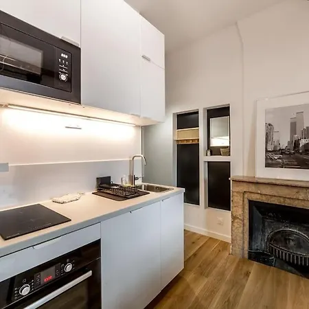 Appartement Grand T2 Avec Balcon • Proche Parc De La Tete D'or Caluire-et-Cuire